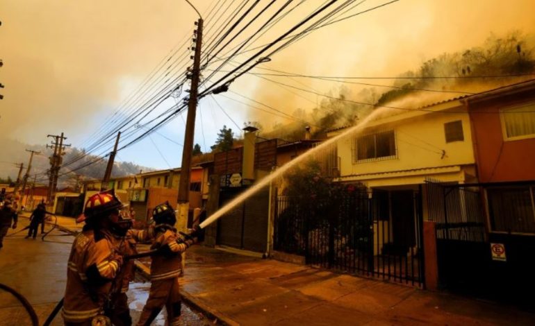 Zjarret e frikshme vrasin të paktën 51 persona, shpallet gjendja e jashtëzakonshme në Kili! 372 banorë të zhdukur