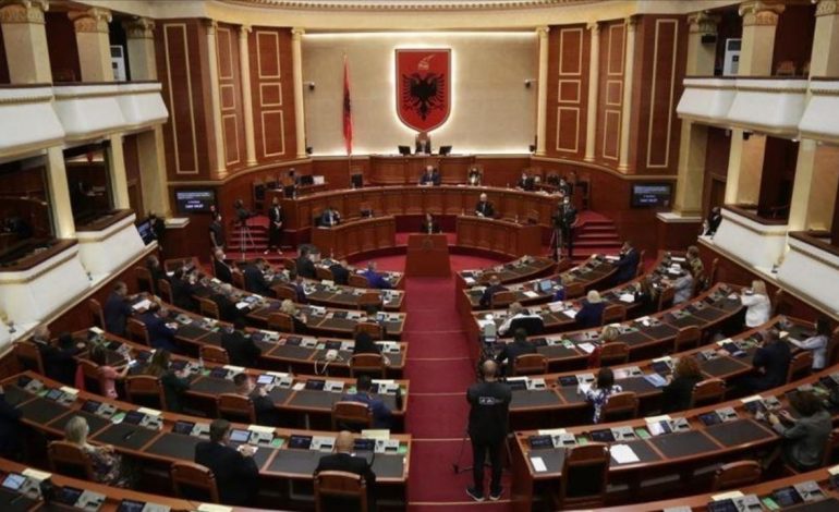 Sot në Kuvend pritet të votohet Marrëveshja me Italinë, PS tërheq projektligjin e Amnistisë! Nuk fiton dot 84 vota