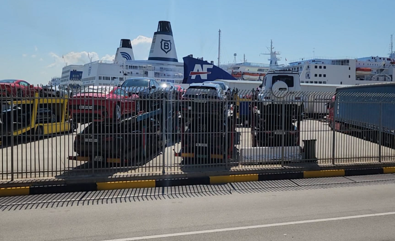 Emri/ Në kërkim për trafikim të narkotikëve, 45-vjeçari arrestohet në flagrancë sapo mbërrin në vend