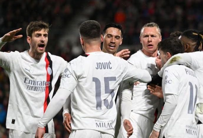 VIDEO/ Humbje e ëmbël për Milanin, kuqezinjtë vazhdojnë rrugëtimin në Europa League, për Rennes zemra nuk mjafton