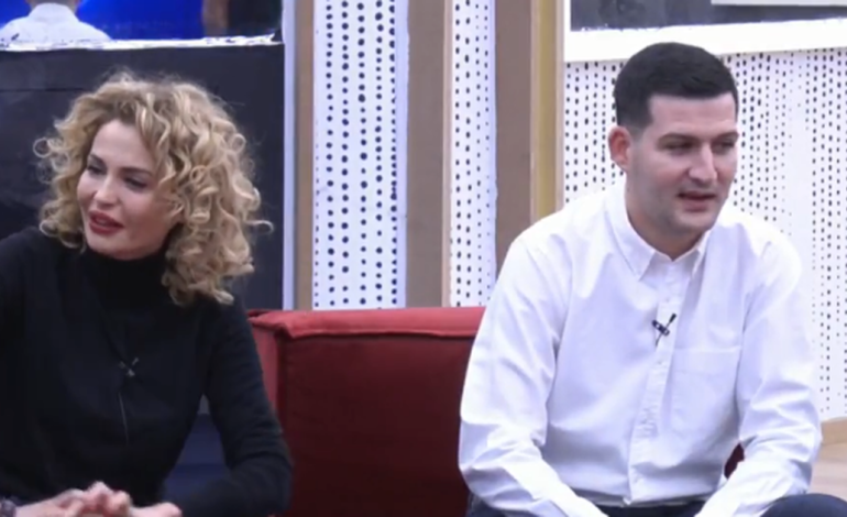 ‘E dëgjon veten kur flet’/ Balina Bodinaku revoltohet me Arbrin