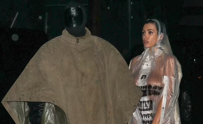 ‘Shpëtojeni’/ Fansat shqetësohen për paraqitjen e fundit nudo të Censorit