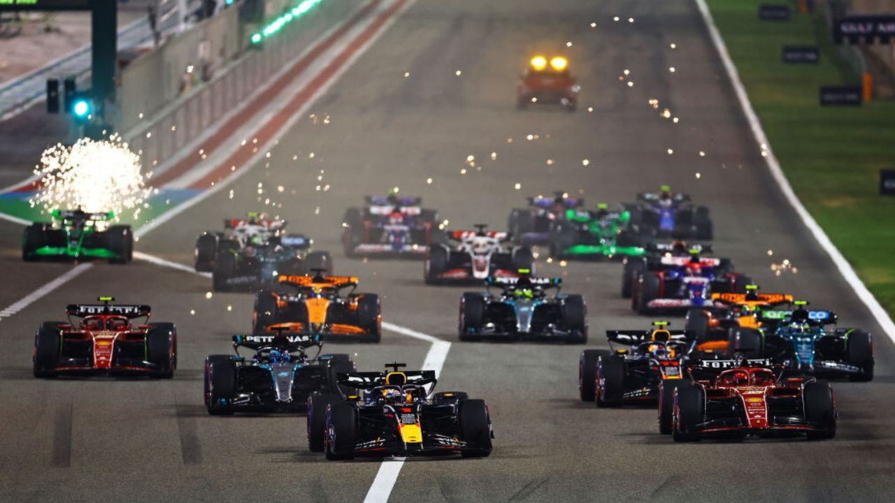 Formula 1 ngre siparin me dominimin e Red Bull, ngjitet në podium edhe Ferrari