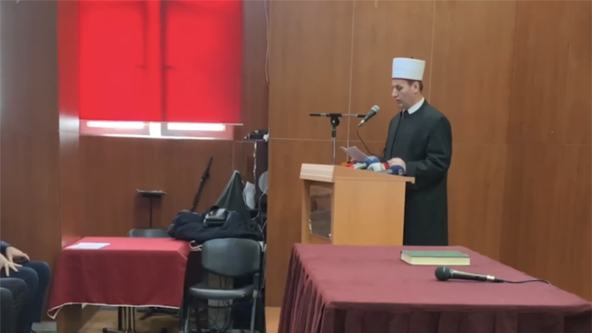 Shqipëri, Bujar Spahiu rizgjidhet në krye të Komunitetit Mysliman