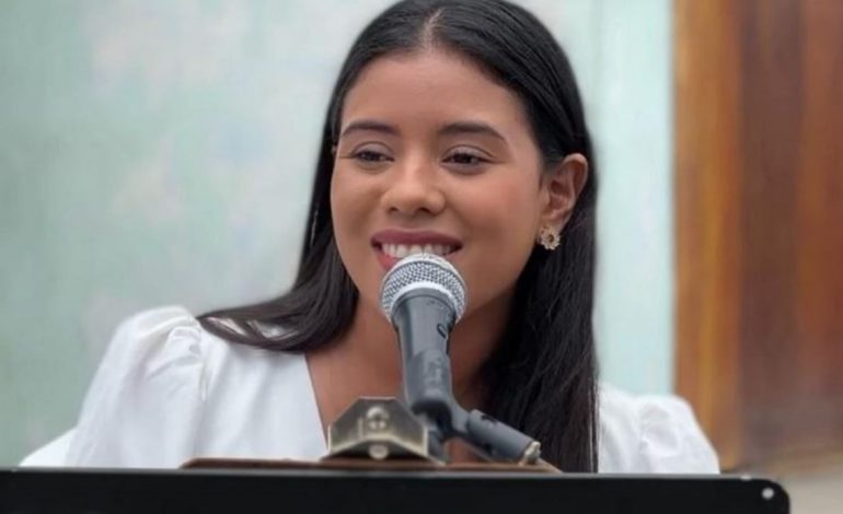 Vriten me armë zjarri kryebashkiakja e Ekuadorit dhe këshilltari i saj! Trupat e pajetë u gjetën brenda një automjeti