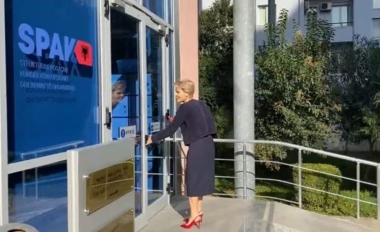 Sekuestrimi i telefonit, Monika Kryemadhi bën rekurs në Gjykatën e lartë