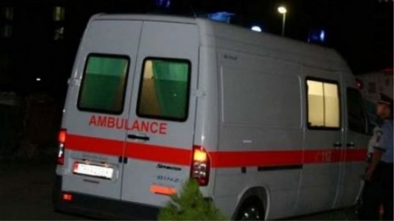 Aksident i rëndë në Vlorë! Motori përplas dy vajza, njëra prej tyre vetëm 10 vjeçe