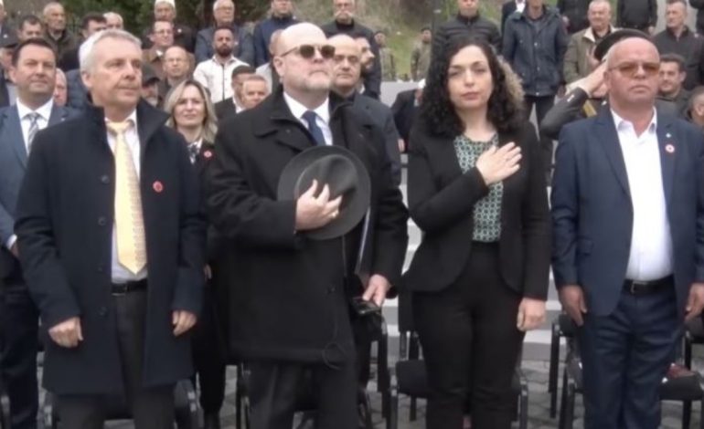 Hovenier: NATO-ja ndërhyri për për t’i dhënë fund spastrimit etnik në Kosovë