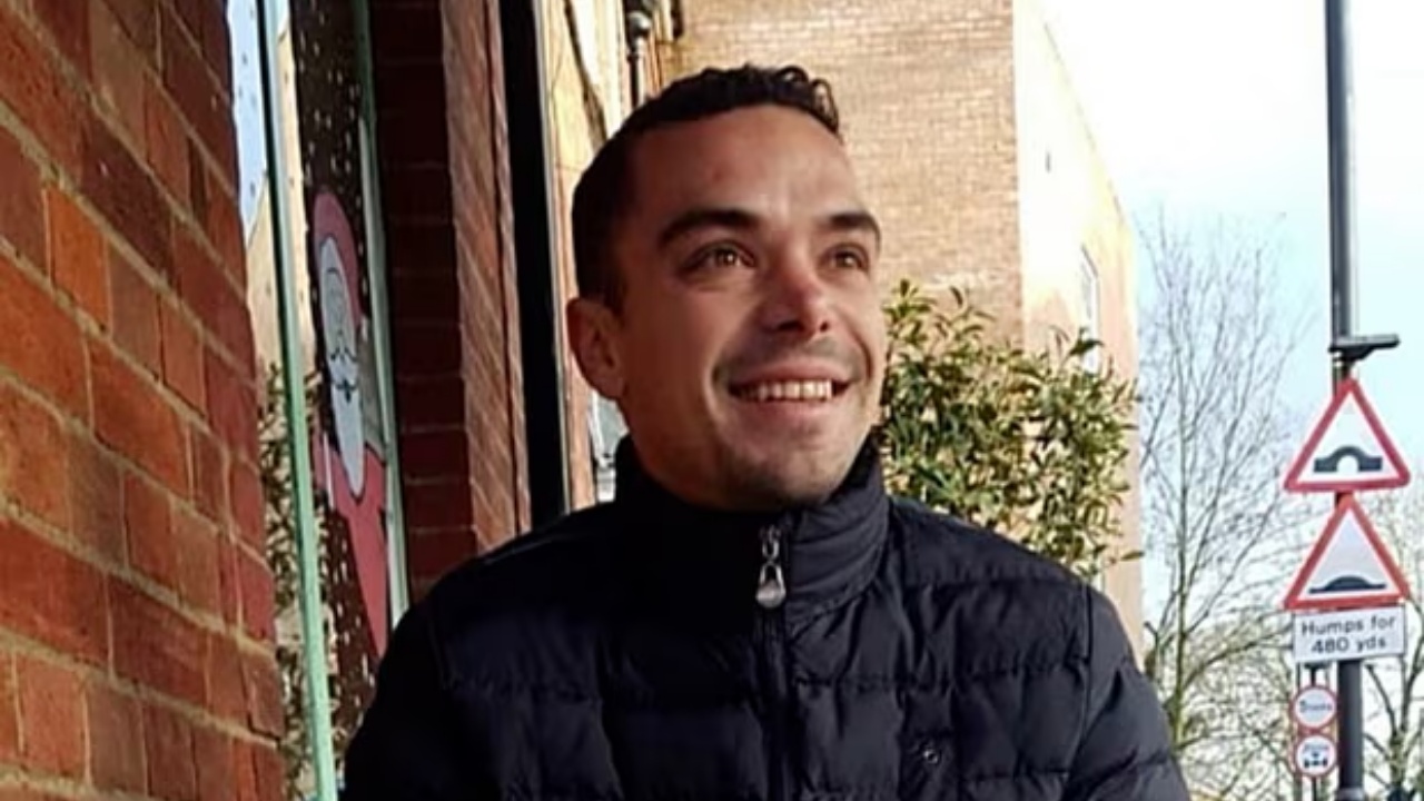 Përmendet edhe vetëvrasja e 27-vjeçarit shqiptar, Anglia e pranon: Nuk i njoftojmë familjarët e azilkërkuesve që vdesin në strehimoret tona