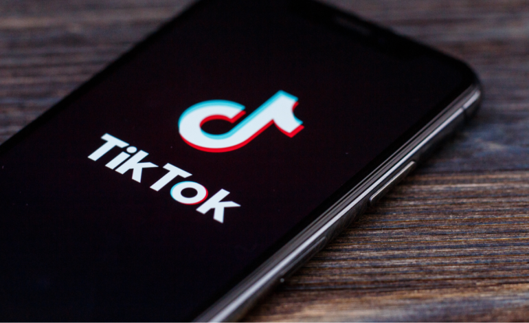 TikTok së shpejti lancon aplikacionin dedikuar fotografive