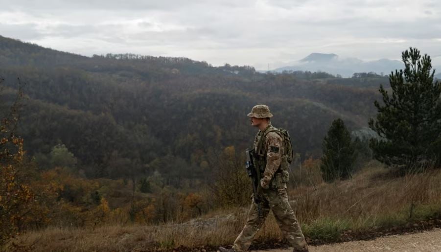 Tensionet në Veri, KFOR thirrje Kosovës dhe Serbisë: Tregohuni të përmbajtur nga retorika përshkallëzuese
