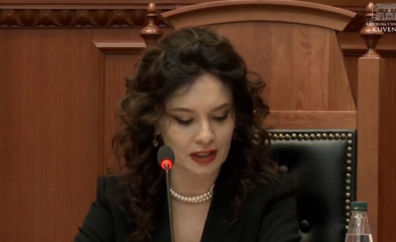 “U kuptua që me rrugën radikale nuk shkon askund”/ Spiropali i drejtohet opozitës: Kur ishit në qeveri, s’diskutuat sistemin zgjedhor, pse kujtoheni pas 18 vitesh?!