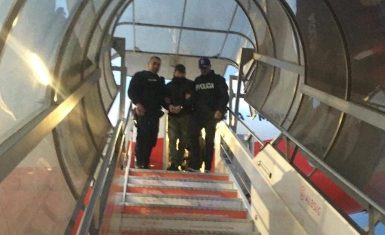 I dënuar me 8 vite burg për drogë, ekstradohet nga Italia 39-vjeçari nga Elbasani (Emri)