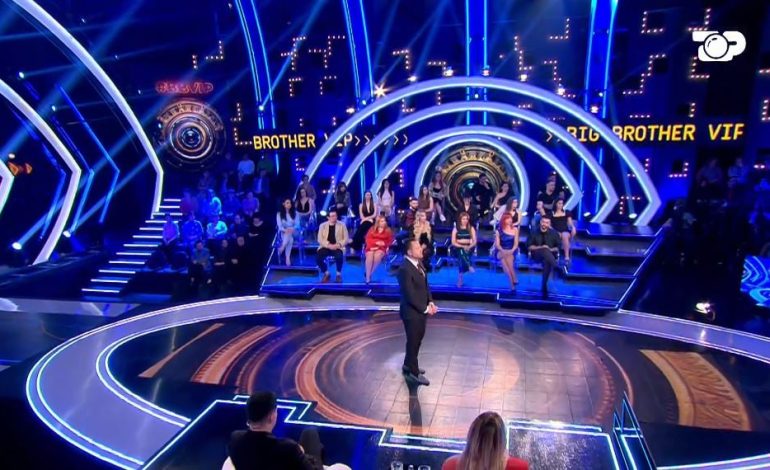 Nis ndryshe “Big Brother”, Ledioni kujton sulmin me 25 plumba një vit më parë drejt Top Channel dhe vrasjen e rojes Pal Kola