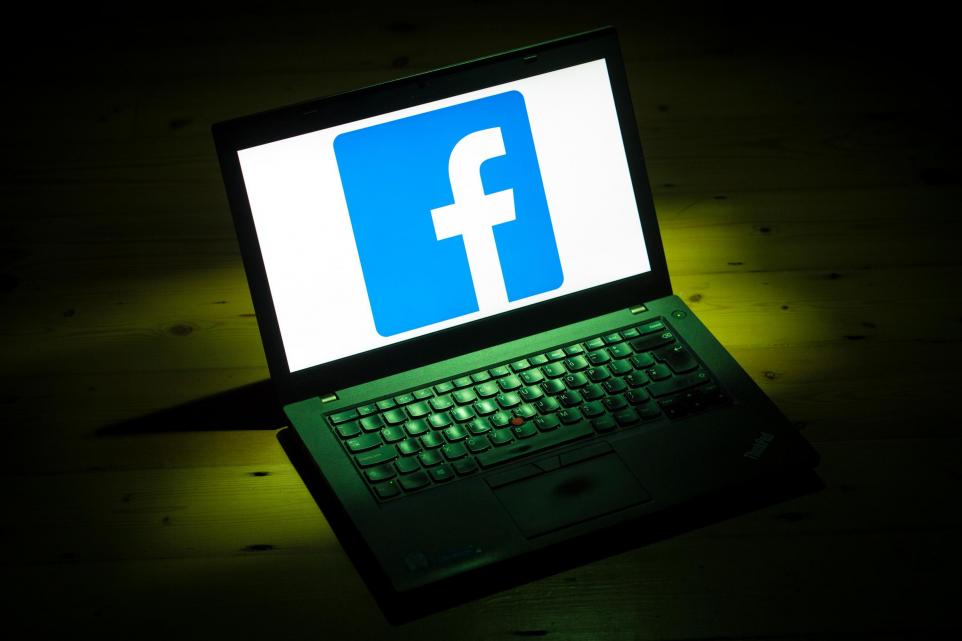 Bie Instagram dhe Facebook/ Çfarë ndodhi këtë herë?