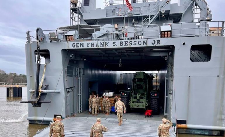 Niset drejt Detit Mesdhe anija ushtarake amerikane, objektiv ndërtimi i një porti në Gazë për futjen e ndihmave humanitare për palestinezët