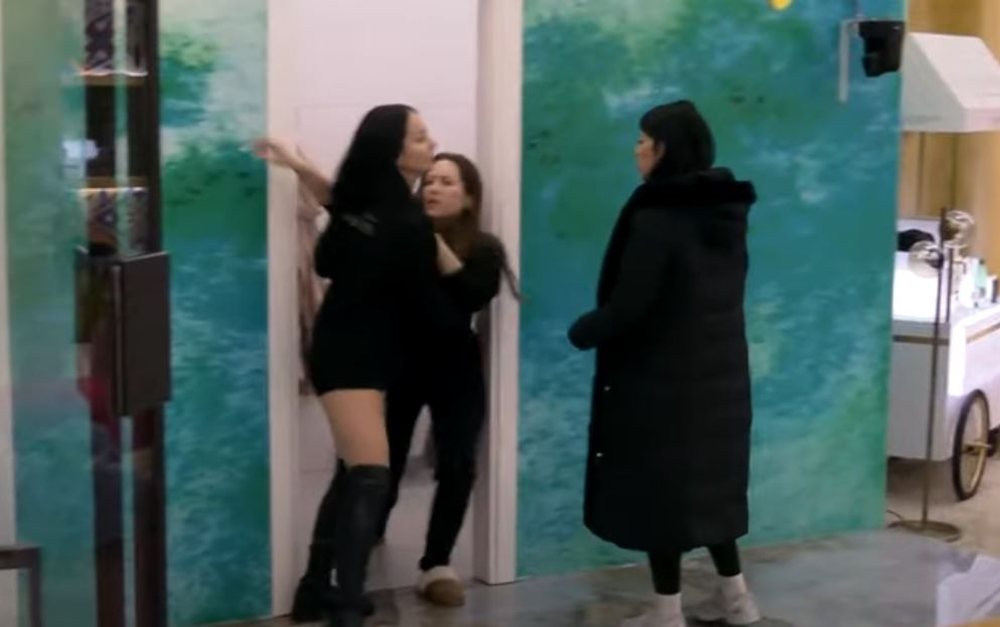 “E bëra që të dilnim në nominim”/ Sara shpjegon sherrin me Françeskën