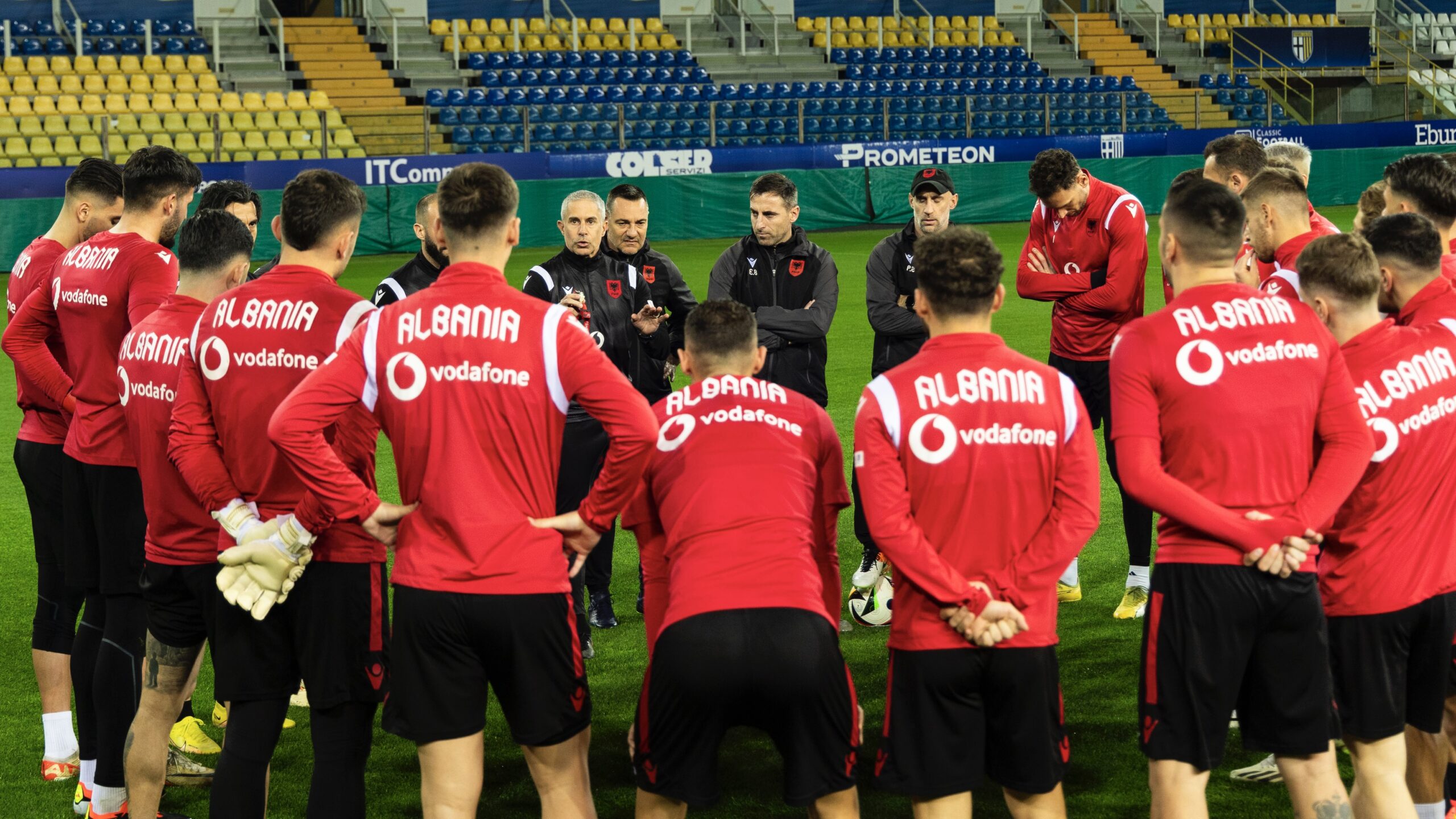 FORMACIONET ZYRTARE/ Sylvinho shuan dilemat, njihuni me “luftëtarët” kuqezi ndaj Kilit