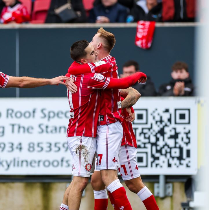 U la jashtë nga Sylvinho, talenti kuqezi realizon një kryevepër, Mehmeti thyen Leicester (VIDEO)