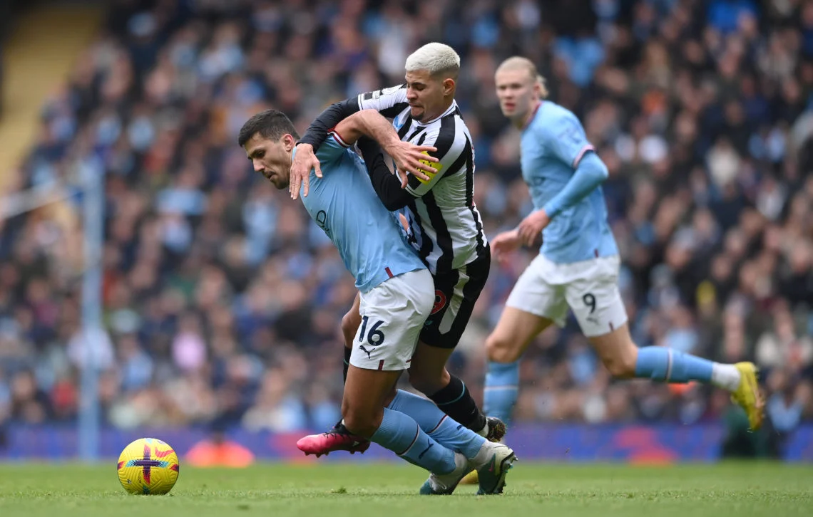 City mendon për merkaton, Guardiola dëshiron një mesfushor brazilian