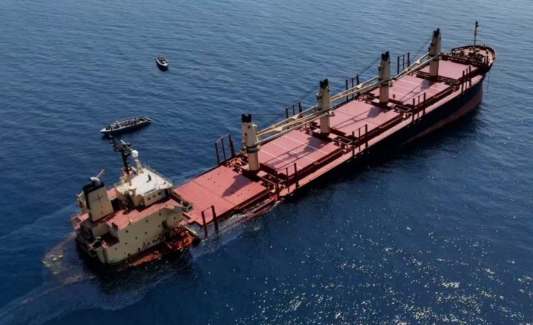 Forcat e SHBA-së dhe koalicionit shkatërrojnë dron dhe anije sipërfaqësore pa pilot të nisur nga Houthis