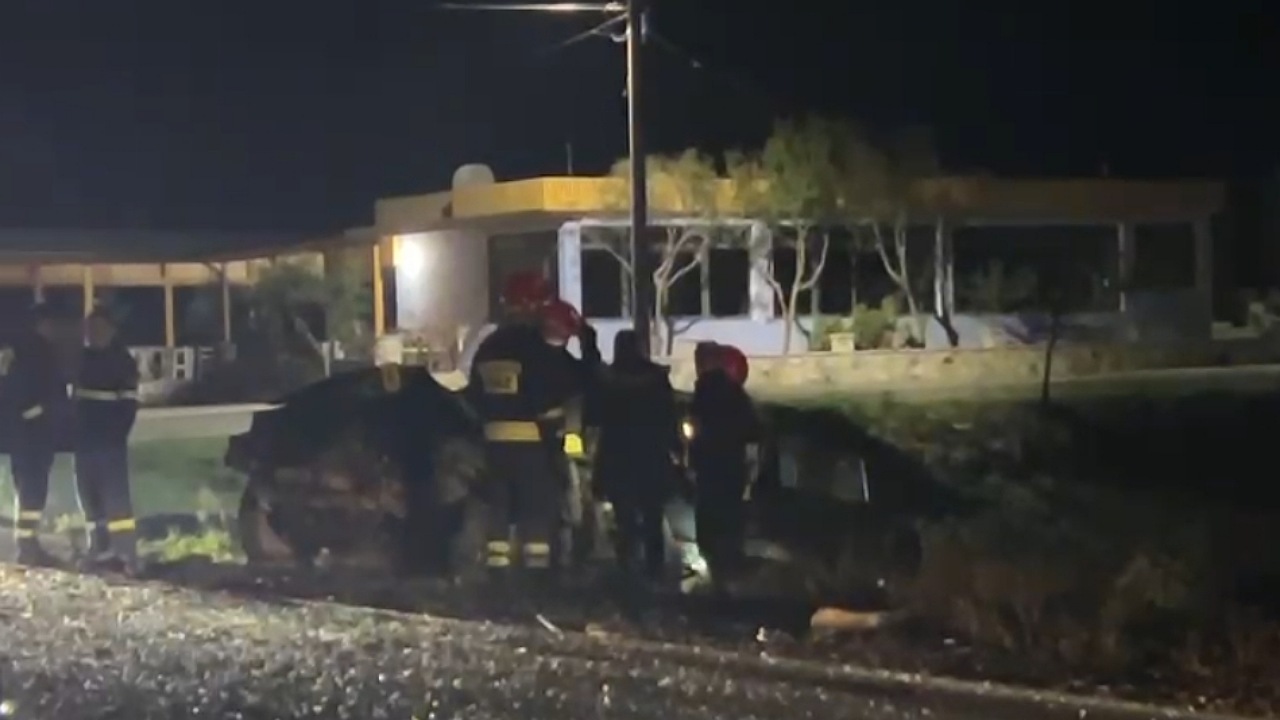 Aksident i rëndë në Lezhë, makinat përfundojnë jashtë rrugës, një francez i plagosur