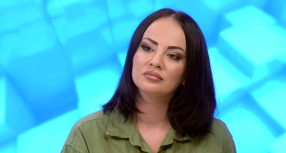 Sara  Stresit: Duhet t’i vijë turp për atë deklaratë!