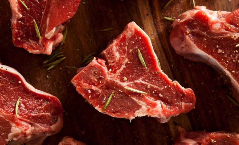 Sa është Sasia e Mishit që Duhet të Konsumoni në Javë