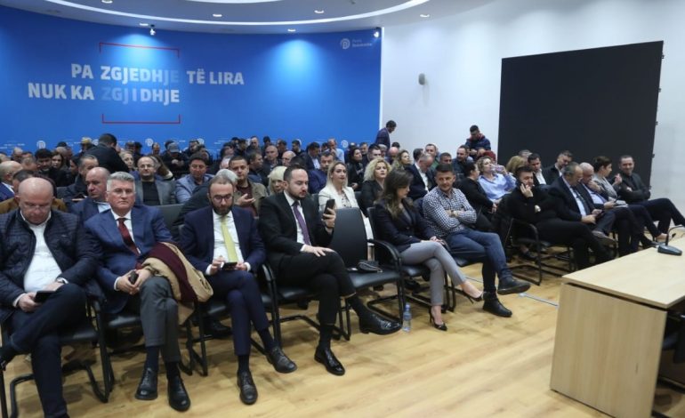 Ndryshimet në statut për Bardhin e Gjekmarkajn/ Zbardhen përplasjet te Rithemelimi, Paloka: Është domosdoshmëri. Endira Bushati: S’jemi dele ta marrim vesh nga…