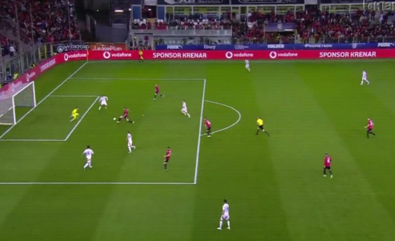 Ndëshkohet Shqipëria, Kili shënon golin e avantazhit