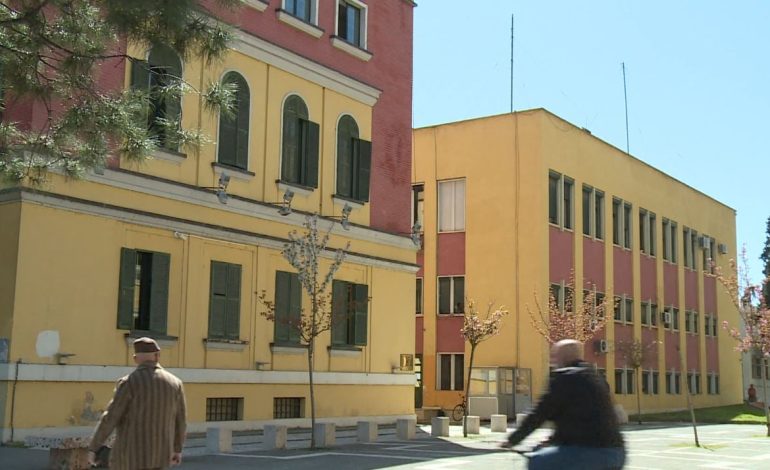 U mblodhën 70 mln euro më shumë/ Suficiti në buxhet arrin në 200 milionë euro, nuk realizohen shpenzimet