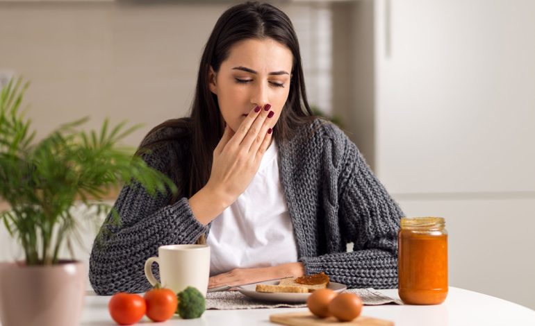 Si të Merrni Lëndët Ushqyese Kur Nuk Konsumoni Vaktet e Rëndësishme