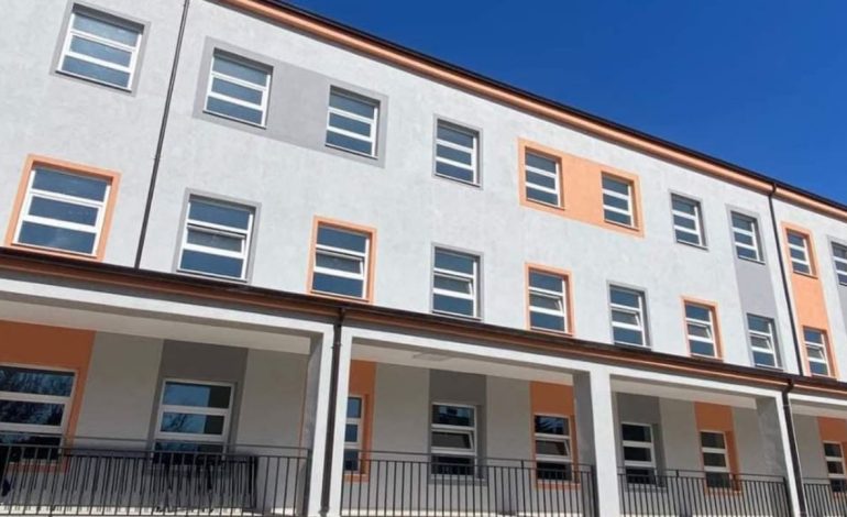 Një shkollë e re në Mat drejt përfundimit, Rama: Me standarde bashkëkohore do studiojnë 300 nxënës