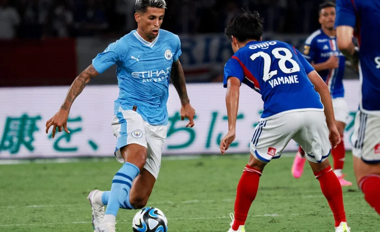 Cancelo nuk “kursehet”, e kap keq me trajnerin e Cityt: Guardiola gënjen!