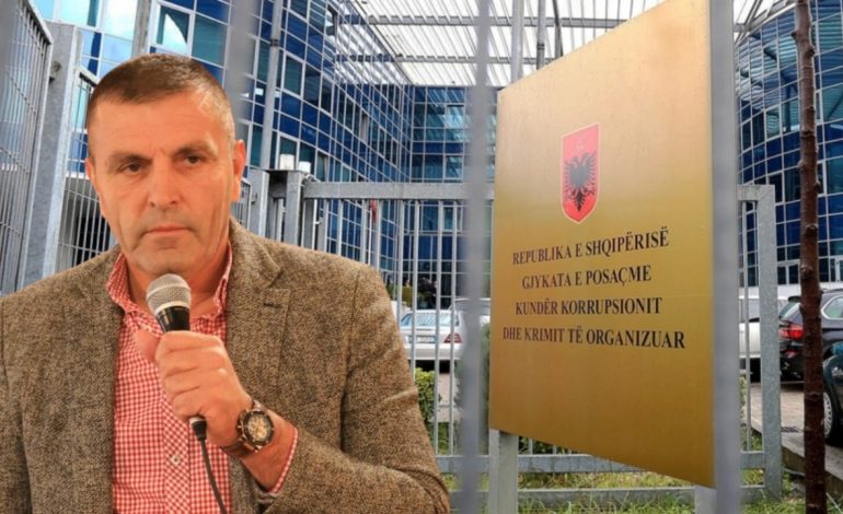 I dënuar për shpërdorim detyre/ Lirohet nga qelia ish kryebashkiaku i Fushë-Arrëzit, Fran Tuci
