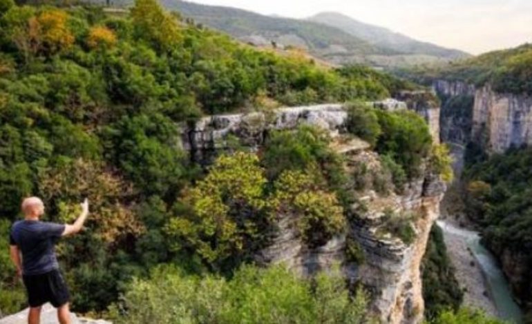 Media gjermane e përshkruan Shqipërinë si destinacionin e duhur për turizëm, Rama: Vitin që shkoi na vizituan 300 mijë gjermanë