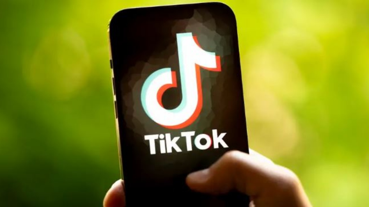 Kongresi votoi pro shitjes së TikTok, krijohen mosmarrëveshje mes Kinës dhe SHBA-ve 
 15/03/2024 08:50