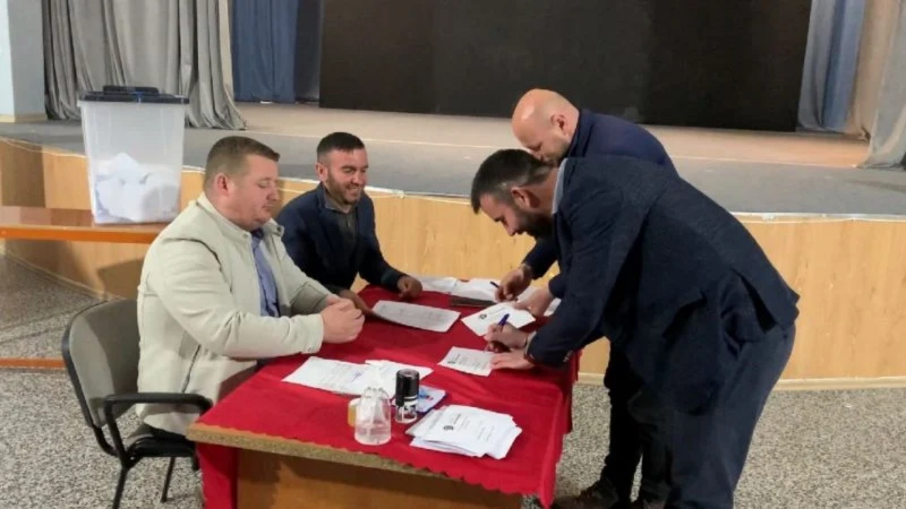 Zgjedhjet për kryetar në 10 degë të PD, cilët u shpallën fitues