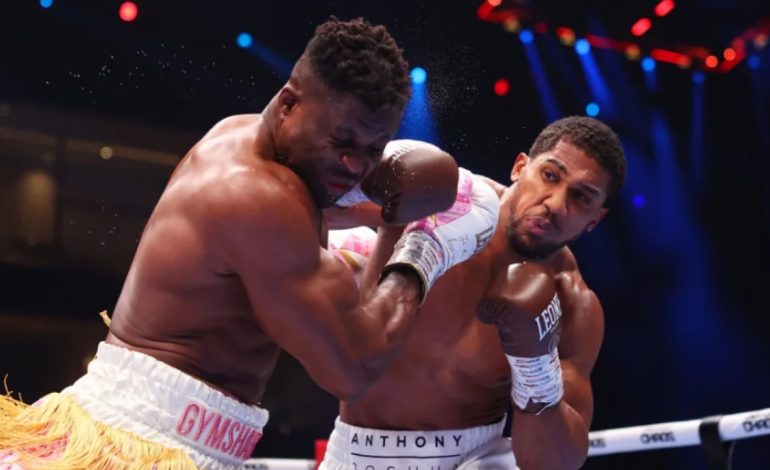 Anthony Joshua mund me nokaut në raundin e dytë Francis Ngannou