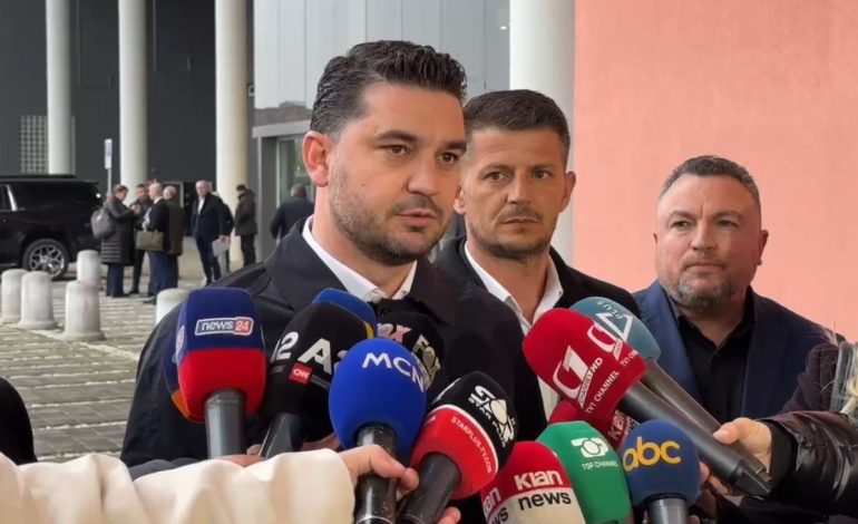 Mbledhja e qeverisë në Shkodër, kryebashkiaku i Kavajës: Të lëmë pas ndasitë politike dhe të shohim interesat e qytetarëve