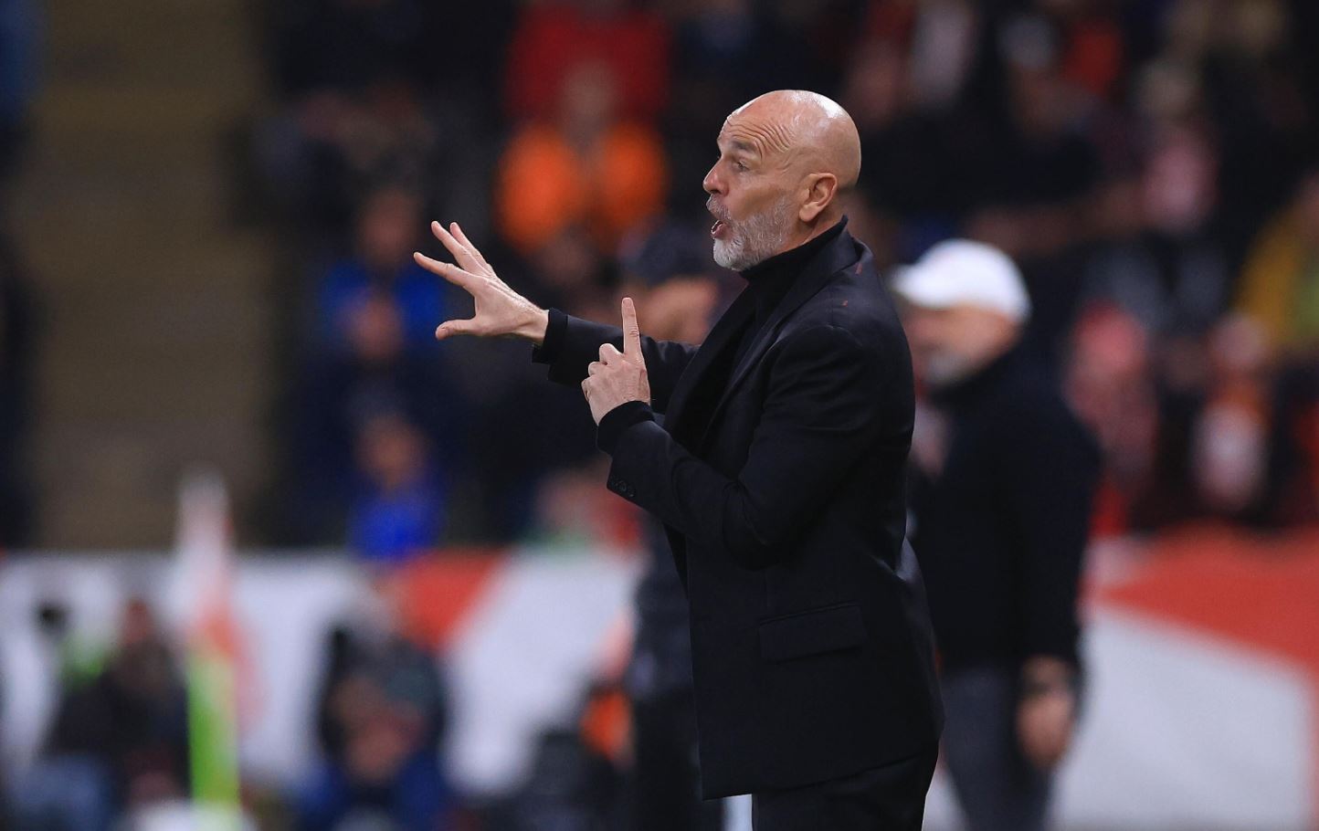 “Djalli” synon Europa League, Pioli-Leao dalin garant: Jemi në një moment të mirë