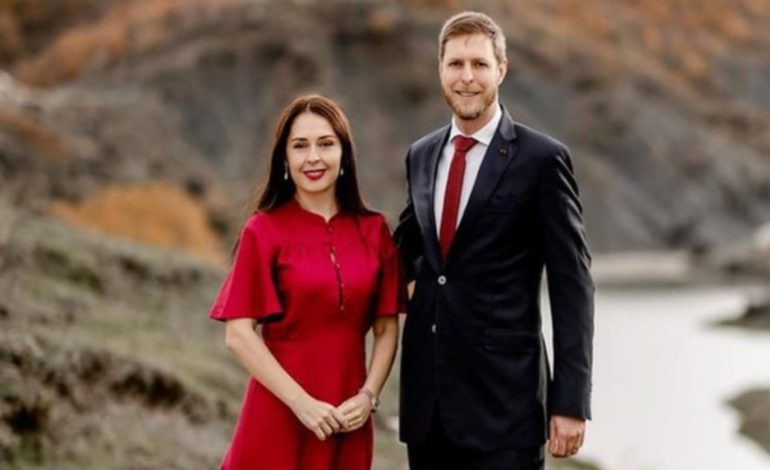 Publikimi i videove të përplasjes fizike mes Princ Lekës dhe Elia Zaharias, pas deklaratës së Oborrit Mbretëror, reagon policia: Pamjet janë sekuestruar, por…