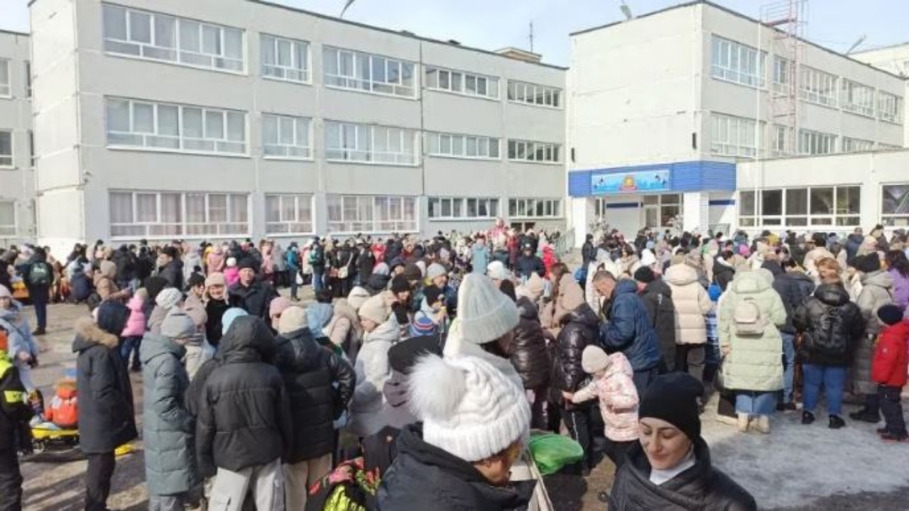 Protestë në ditën e fundit të zgjedhjeve presidenciale/ Putin kërkon të zgjasë sundimin, por qytetarët grihen në ‘aksion’
