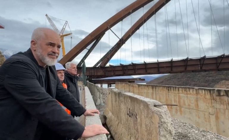“Super është”, kryeministri Rama inspekton Urën e Re të Kukësit: Një vepër e madhe publike me detaje inxhinierike