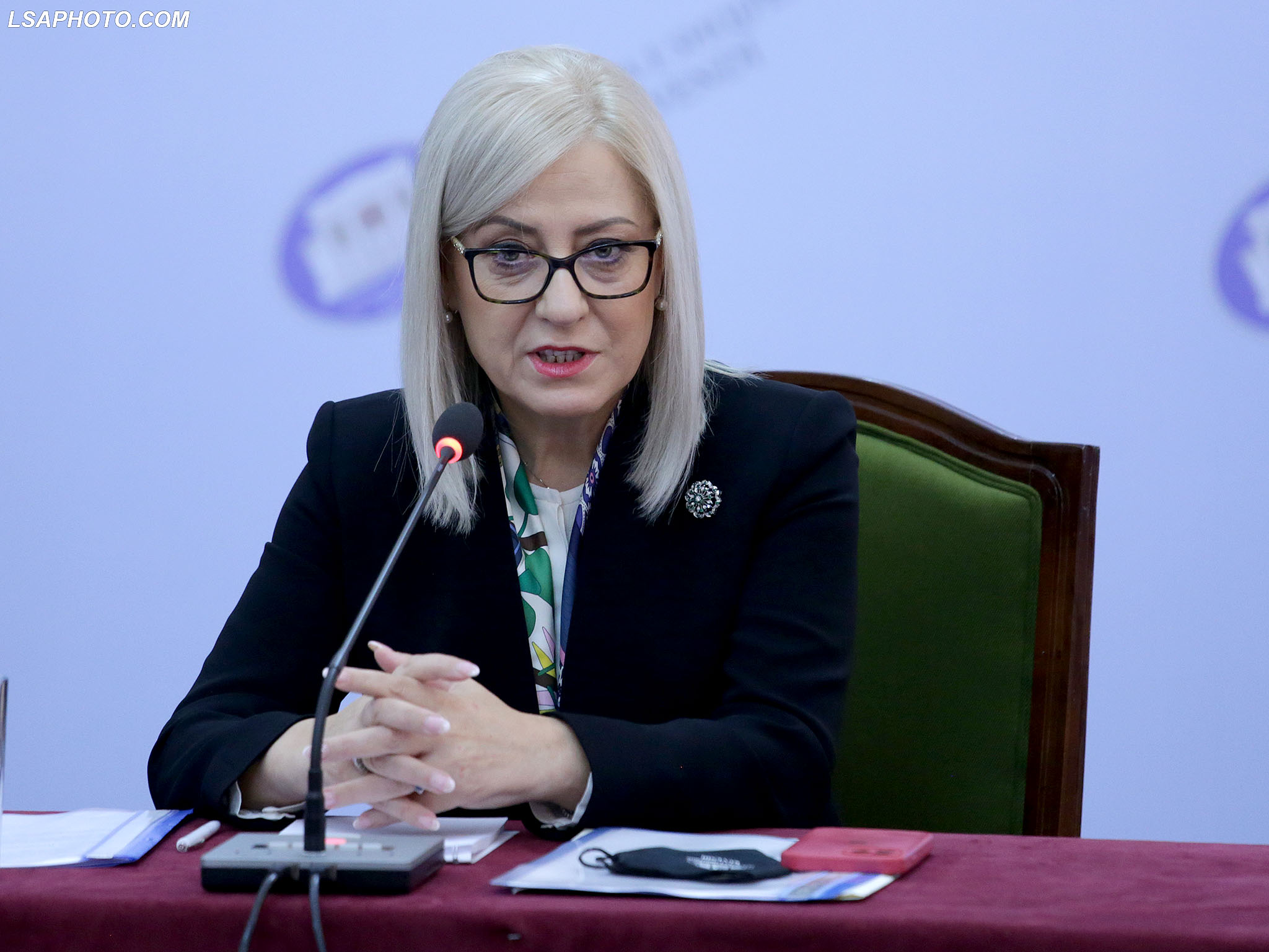 “Mazhoranca dhe ‘Rithemelimi’ në prag të një marrëveshjeje në Kuvend”, Birn: Bisedime edhe për Reformën ne Drejtësi