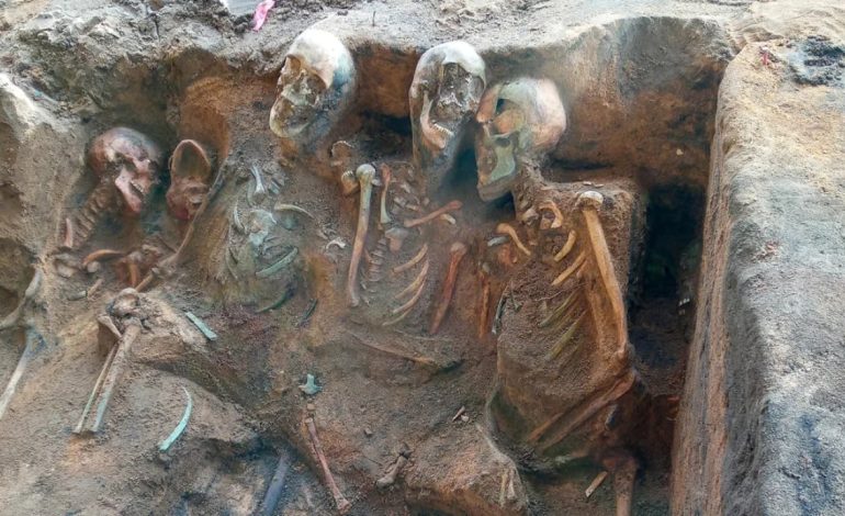 Zbulim mbresëlënës dhe historik/ Arkeologët gjejnë rastësisht 8 varre masive me mbi 1000 skelete njerëzore, si do t’i shërbejnë studiuesve