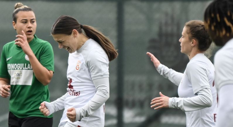 Më në fund vjen goli i parë, Megi Doçi e bën “sefte” me fanellën e Galatasaray në kampionat