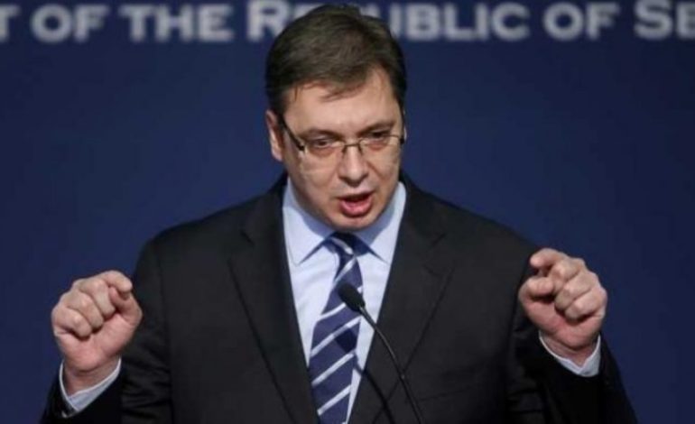 SHBA “paralajmëron” Vuçiç: Mos guxoni, Kosovën e mbrojmë ne!