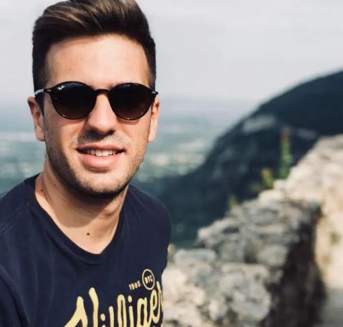 Foto/ Rrëzimi i një avioni F-16 në Greqi, si shpëtoi i gjallë piloti? Sedilja e hedhjes u…