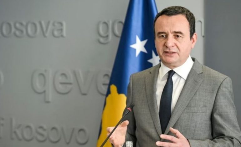 Albin Kurti viziton sot Maqedoninë e Veriut, pak ditë pas incidentit me Vjosa Osmanin në aeroport